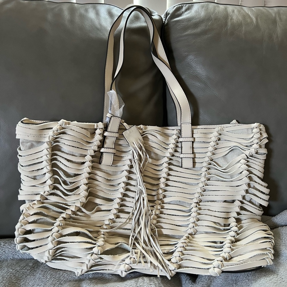 New Vince Camuto Isla Tote